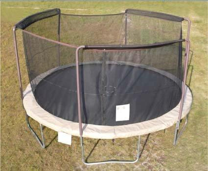 Five Fantastic Reasons to Buy a Giant Trampoline 